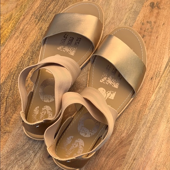 Sorel Ella Sandal - Warm Gold - Picture 6 of 8